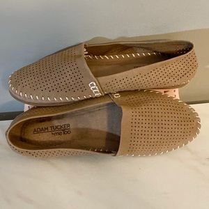 Adam Tucker by Me too